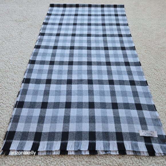 NWOT Foxford Cashwool Extra Fine Merino Wool Grey Black Plaid Ireland - Picture 5 of 9